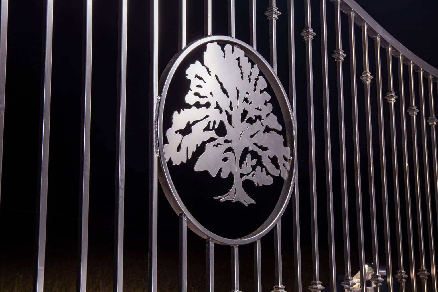 Ultimate Guide to Wrought Iron Fencing What You Need to Know